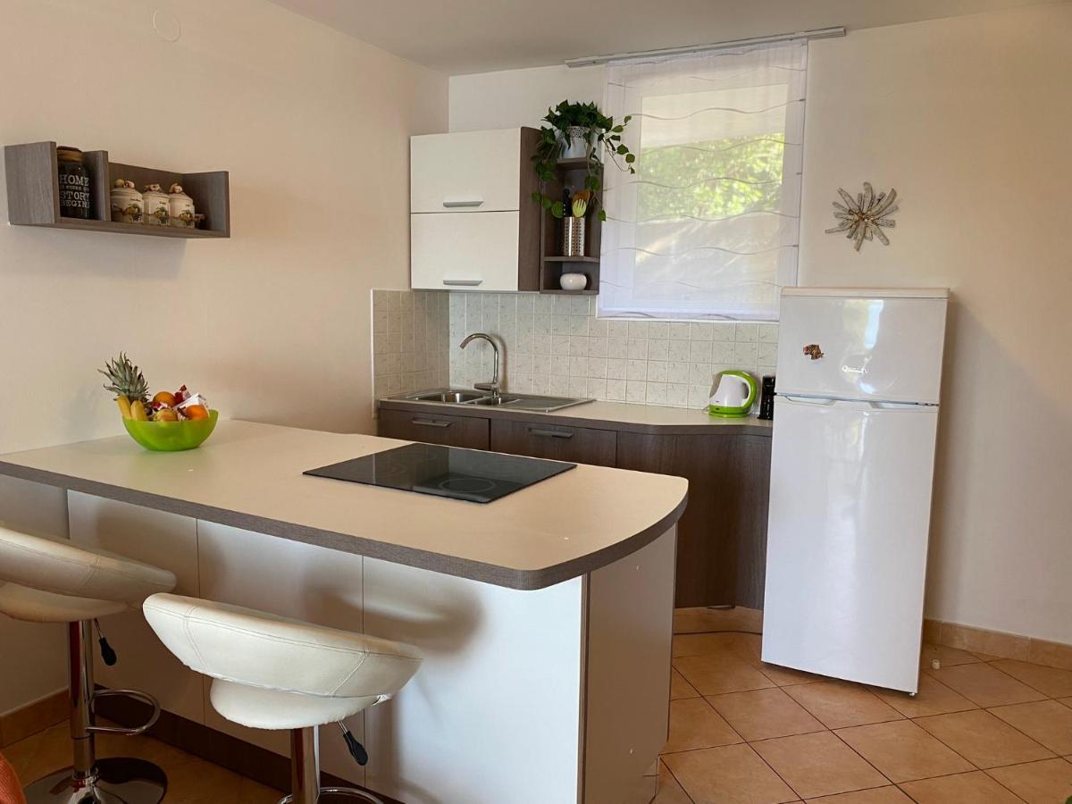 App Ra Appartement Selce Buitenkant foto